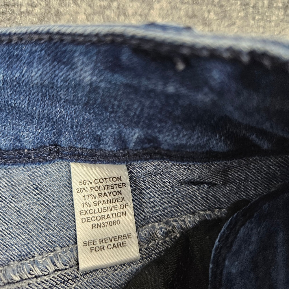 Catherines Est 1946 Denim Blue Cropped Jeans Plus Size 26W Contemporary Capri - Picture 8 of 9